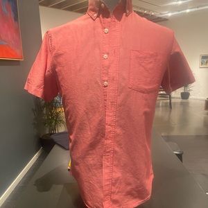 Short sleeve shirt